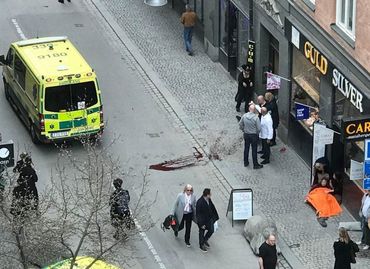 Ataque terrorista na Suécia deixa 5 mortos
